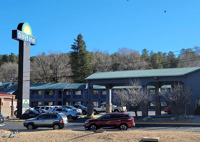 Days Inn By Wyndham Ruidoso Downs